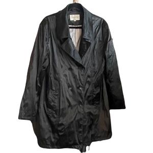 Women’s Light Coat